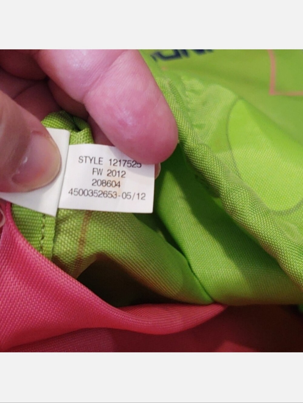 Under Armour Neon Reversible Drawstring Backpack - Picture 11 of 11